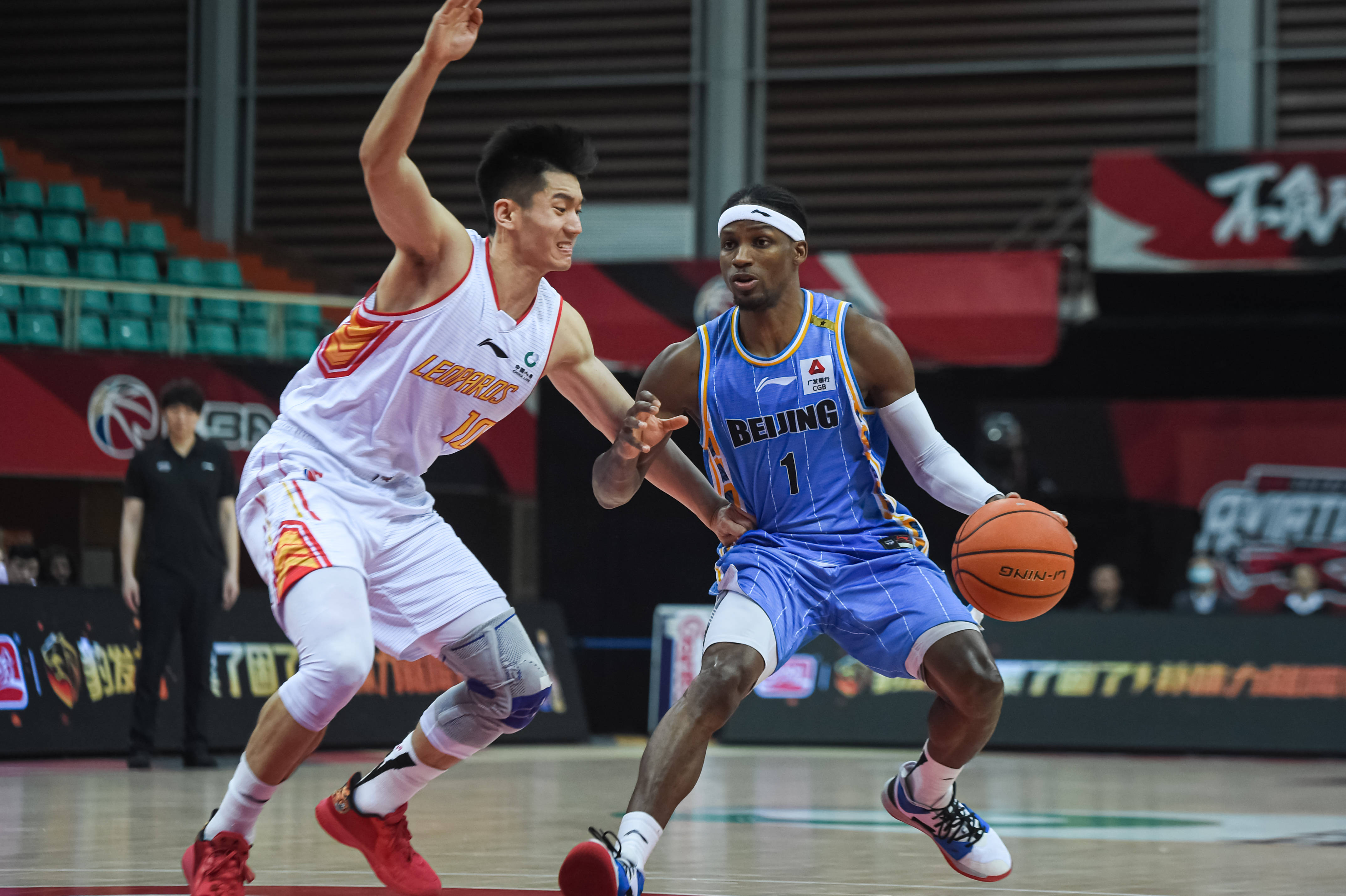 打乱对手的 打乱对手的